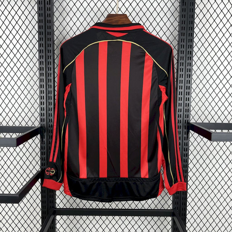 Camiseta Milan Manga Longa l Retro 2006/07