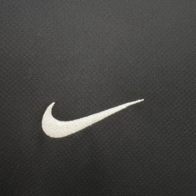 Jersey Feminina Eintracht Frankfurt 24/25 Away
