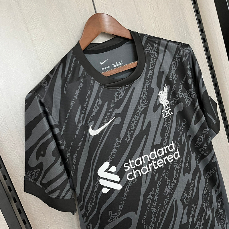 Camiseta Liverpool Goleiro 24/25 Preta