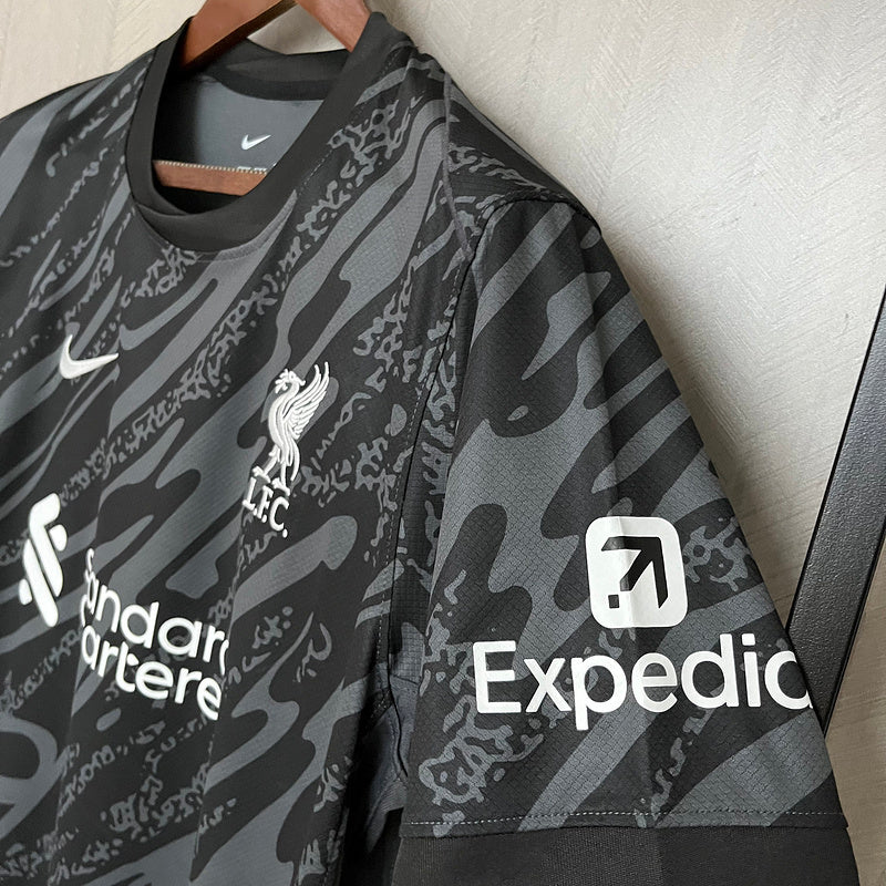 Camiseta Liverpool Goleiro 24/25 Preta