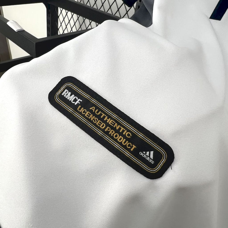 Camiseta do Real Madrid Retrô 2000/01 Home